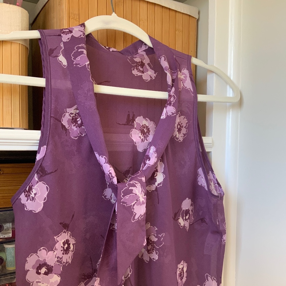 Purple Floral Tie-Neck Sleeveless Blouse
